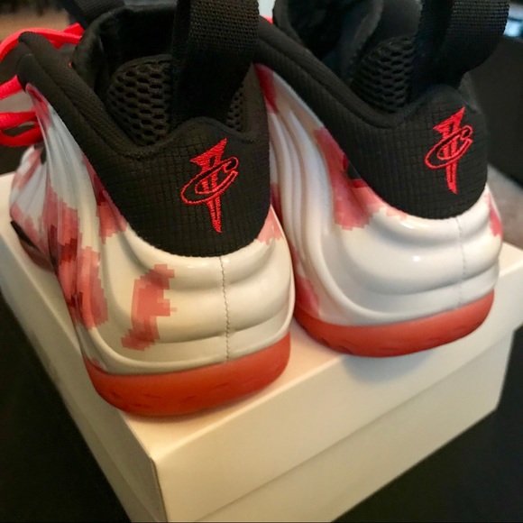 Nike Air Foamposite One “Thermal Map” - Size 10 - Picture 7 of 8